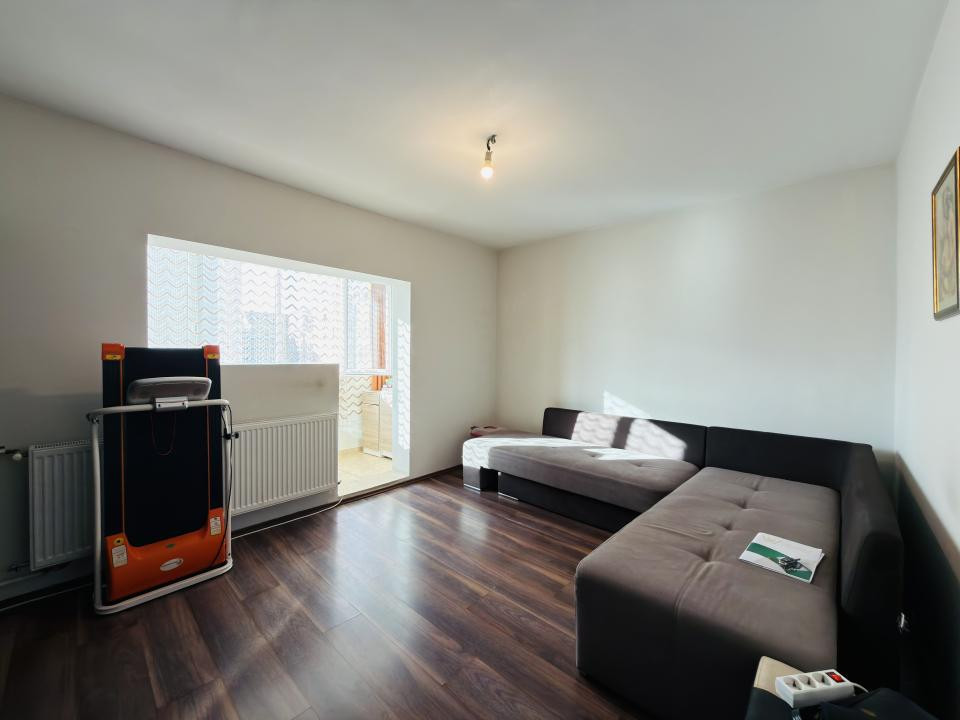 Apartament 1 camera, 37mp utili, etaj 2, zona Dambovita 