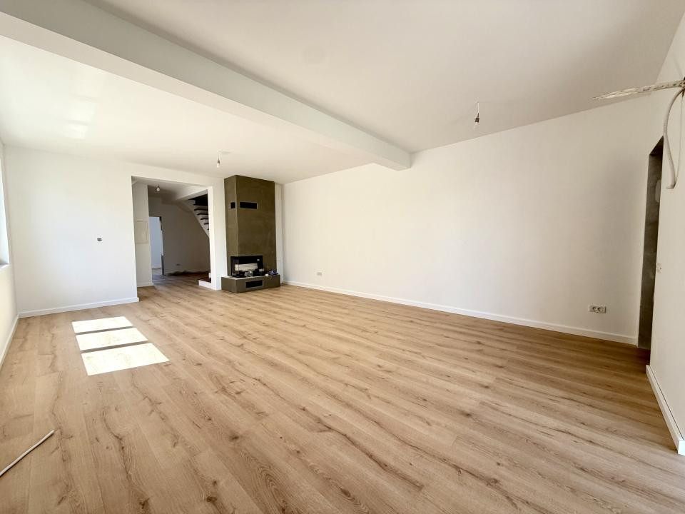 Duplex modern, 4 camere, 124 mp utili, 350 mp teren - Dumbravita
