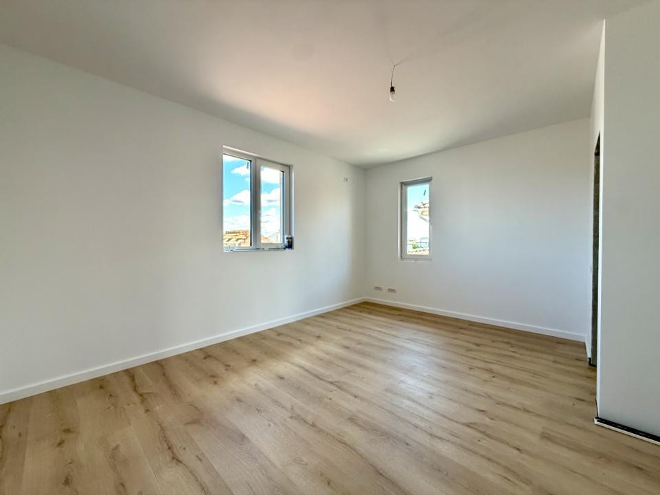 Duplex modern, 4 camere, 124 mp utili, 350 mp teren - Dumbravita