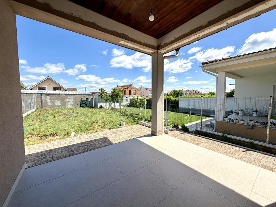Duplex modern, 4 camere, 124 mp utili, 350 mp teren - Dumbravita