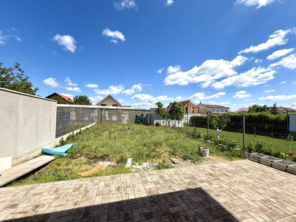 Duplex modern, 4 camere, 124 mp utili, 350 mp teren - Dumbravita