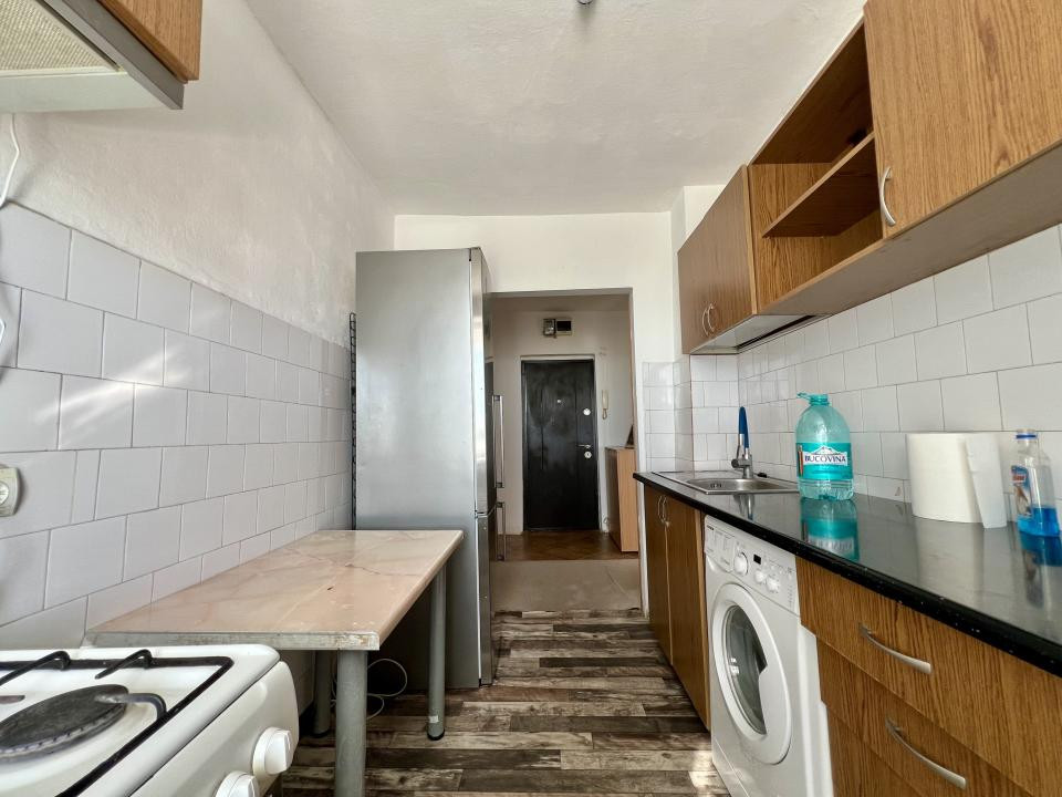  Apartament 3 camere, decomandat, 70 mp utili - zona Sagului