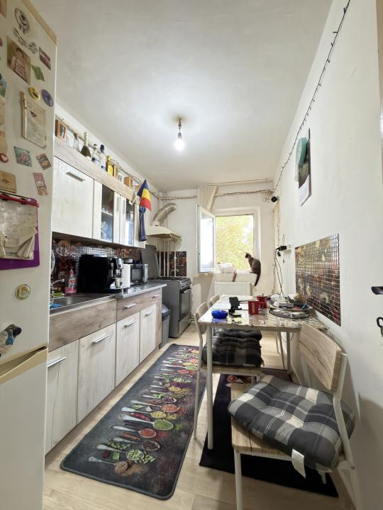 Apartament 2 camere, 50mp, etaj 3 - zona Lipovei