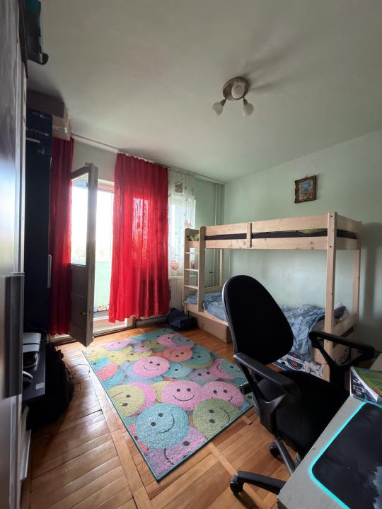 Apartament 2 camere, 50mp, etaj 3 - zona Lipovei