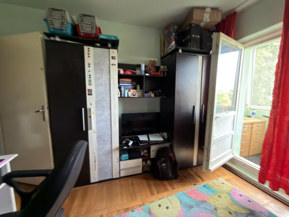 Apartament 2 camere, 50mp, etaj 3 - zona Lipovei