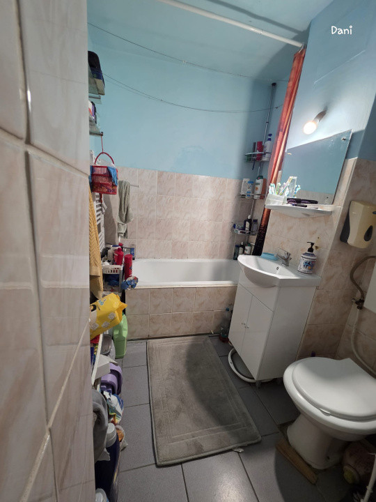 Apartament 2 camere, 50mp, etaj 3 - zona Lipovei