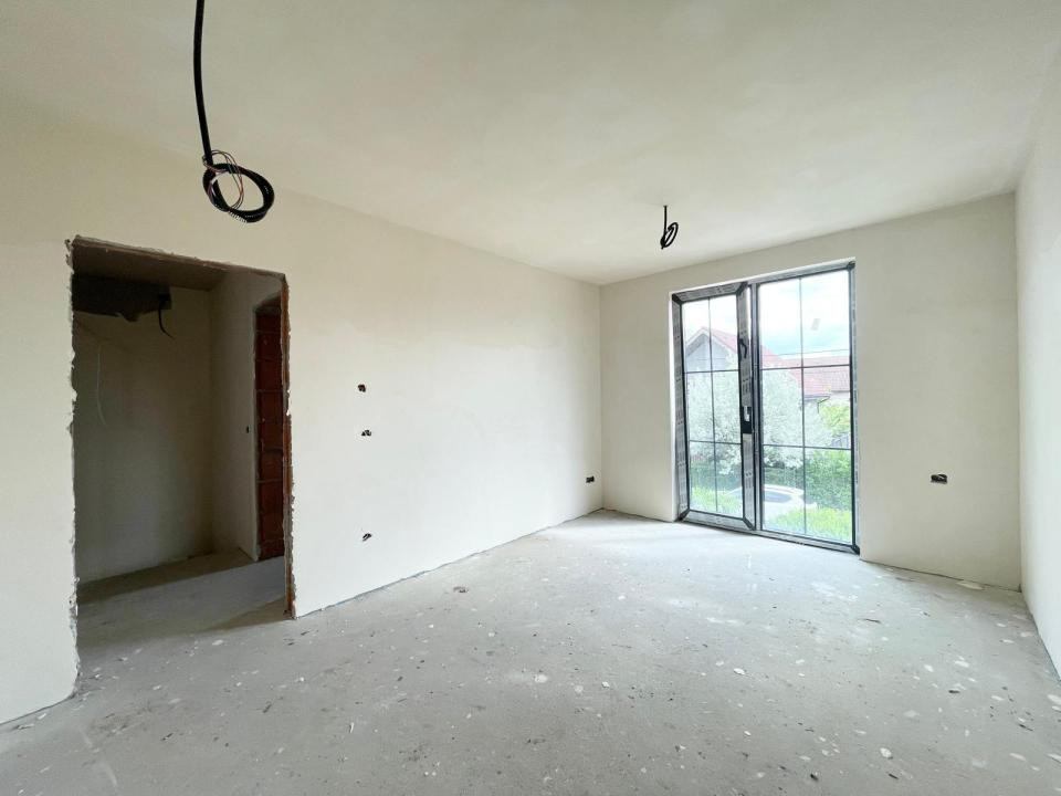 Duplex superb 4 camere Mosnita Noua - Serena