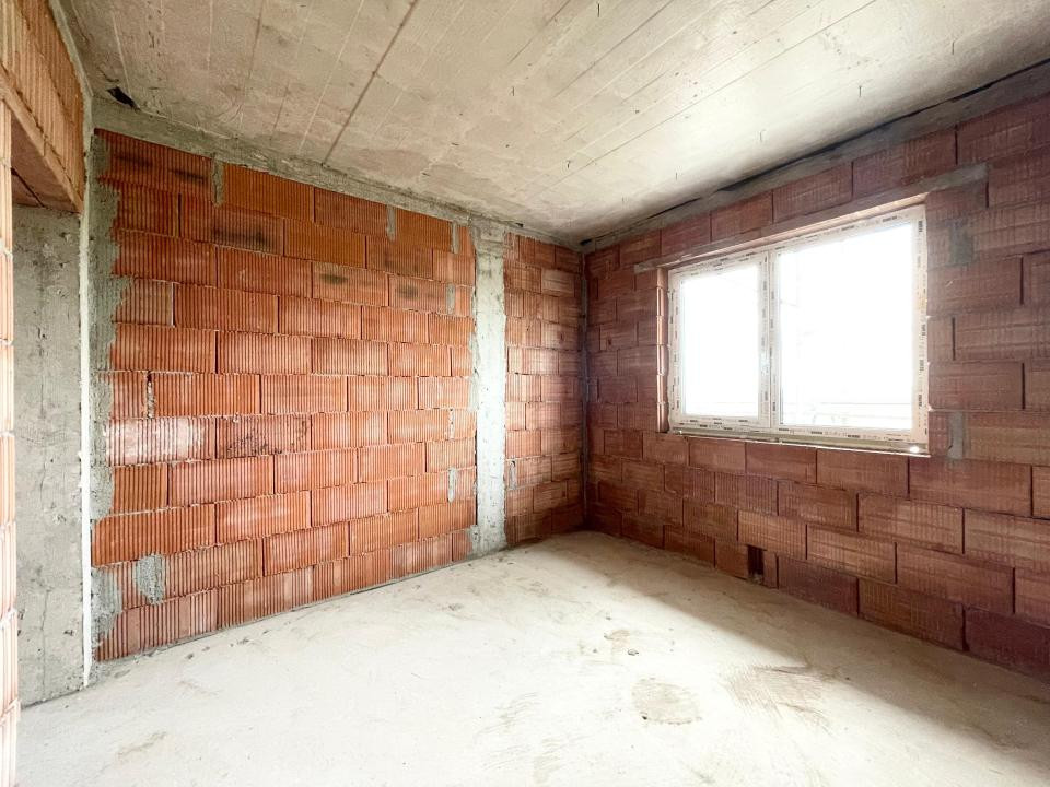 Duplex separat prin camera tehnica, 130 mp utili - Mosnita Veche 