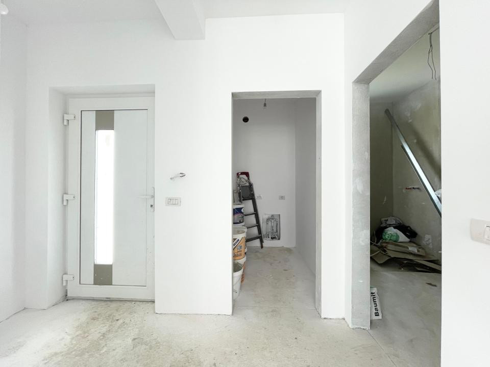 Duplex 4 camere la cheie Urseni-Mosnita Noua
