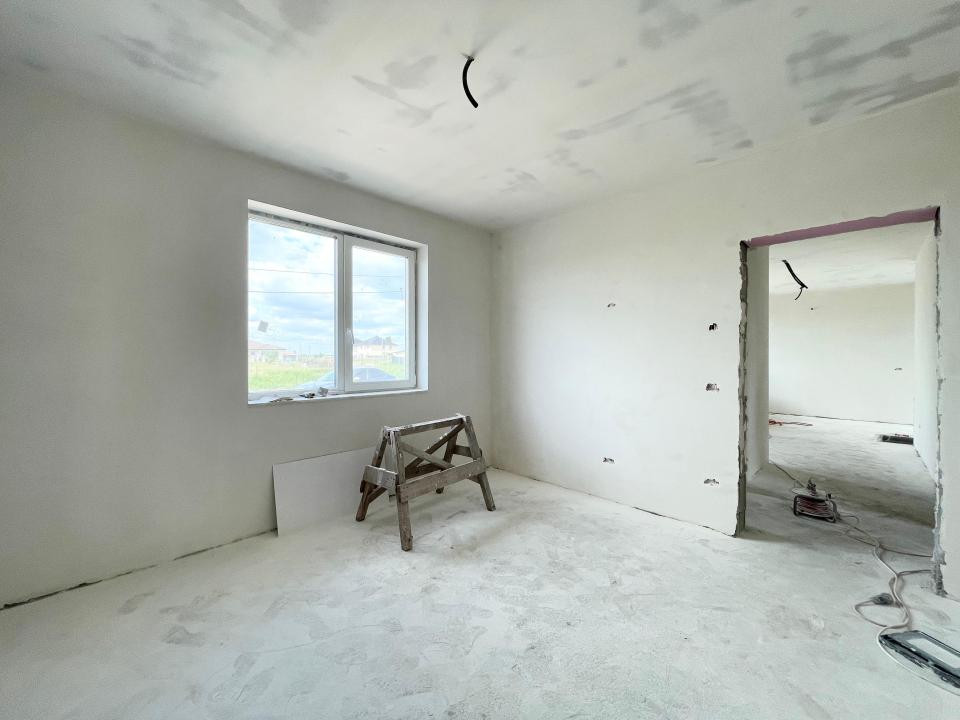 Casa individuala 4 camere, 77mp utili, 503mp teren - Mosnita Veche