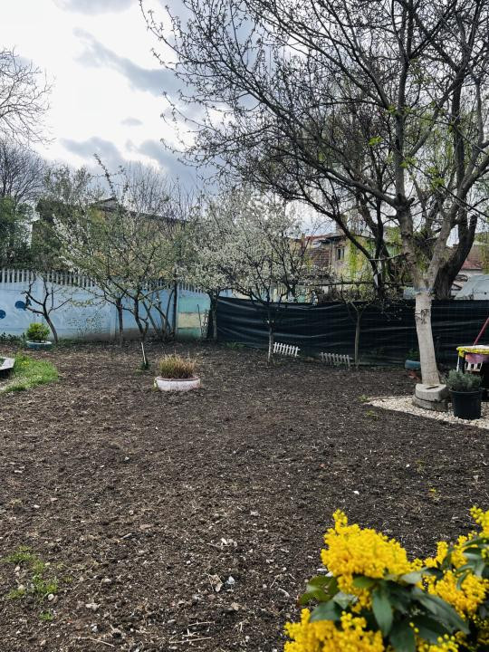 Casa cu 4 camere complet renovata - Timisoara