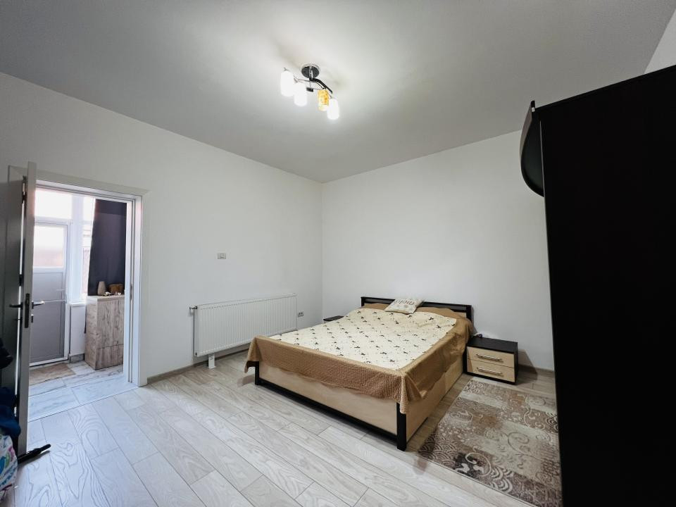 Casa cu 4 camere complet renovata - Timisoara