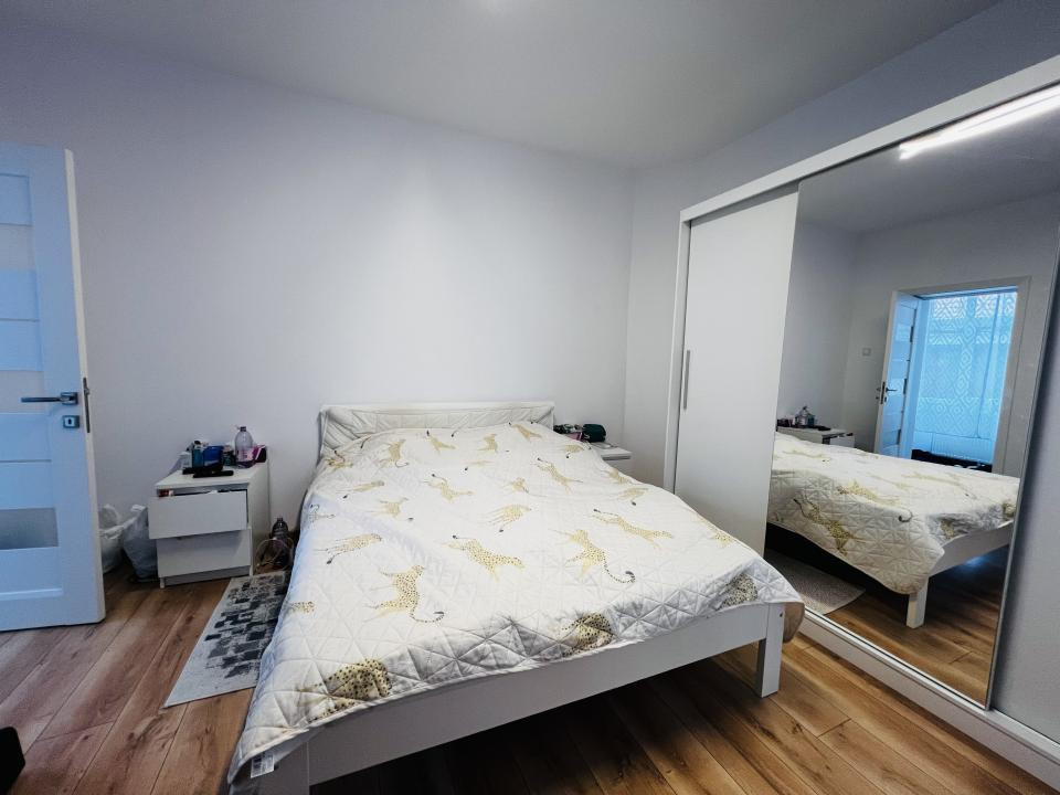 Casa cu 4 camere complet renovata - Timisoara