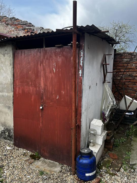 Casa cu 4 camere complet renovata - Timisoara