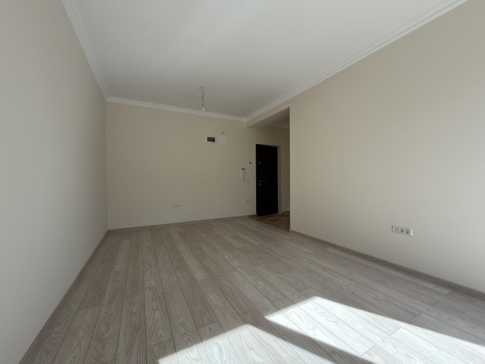 Apartament 3 camere, decomandat, 53mp - Zona Girocului