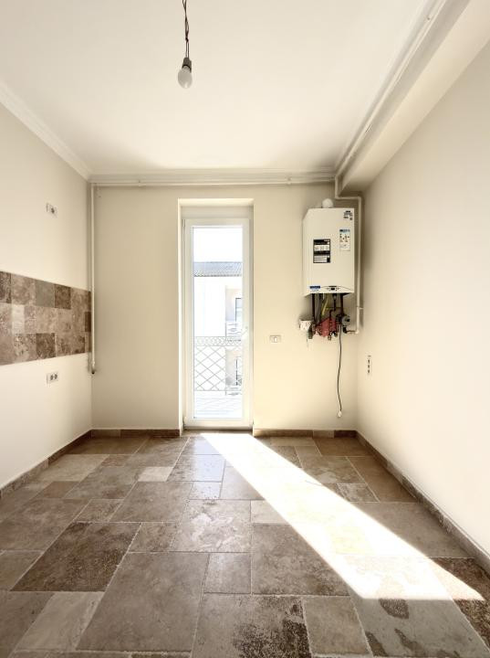 Apartament 3 camere, decomandat, 53mp - Zona Girocului