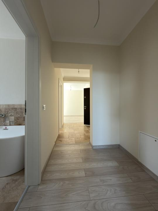 Apartament 3 camere, decomandat, 53mp - Zona Girocului