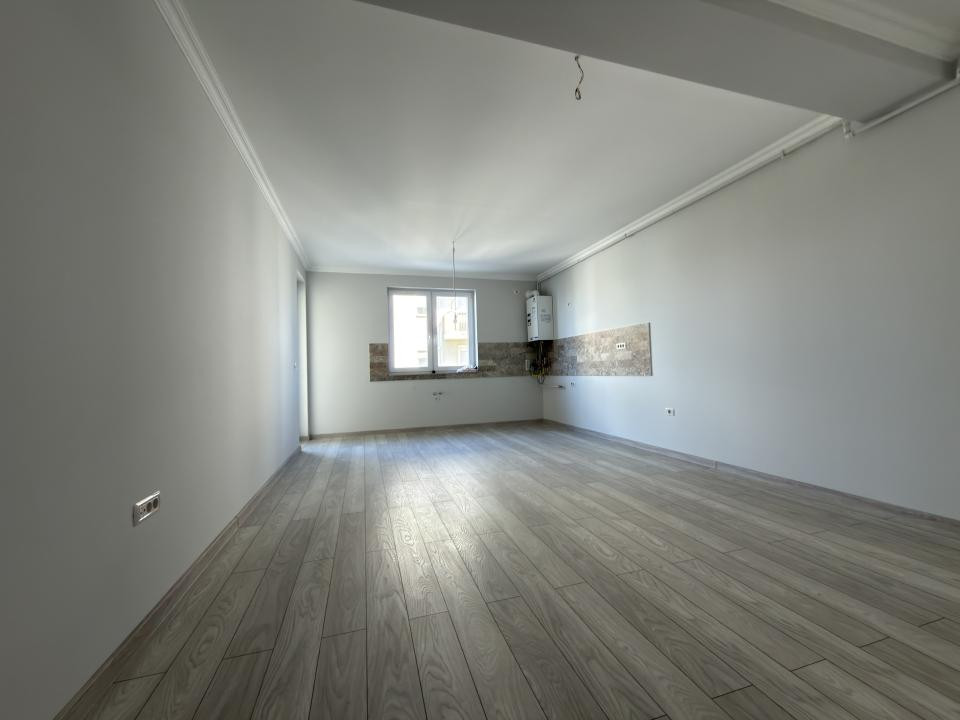 Apartament 2 camere, decomandat, 60mp - Zona Girocului
