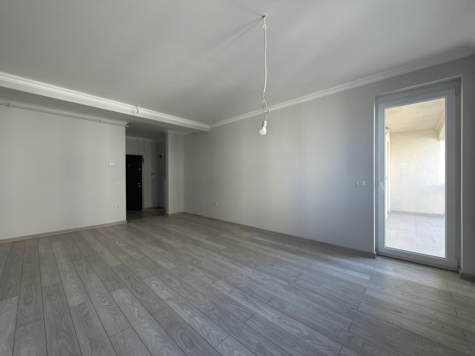 Apartament 2 camere, decomandat, 60mp - Zona Girocului
