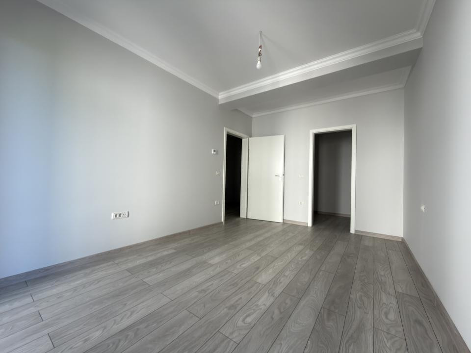 Apartament 2 camere, decomandat, 60mp - Zona Girocului