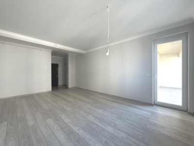 Apartament 2 camere, decomandat, 60mp - Zona Girocului