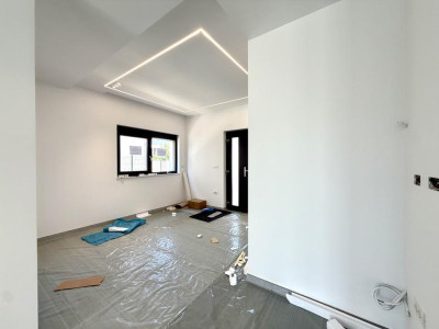 Duplex elegant, 4 camere, 144 mp utili, 344 mp teren - Dumbravita