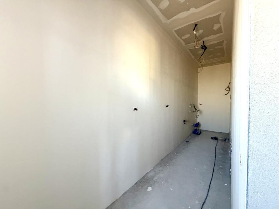 Duplex despartit prin camera tehnica, 5 camere, 110 mp utili - Dumbravita