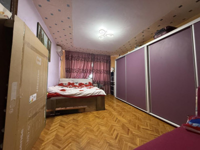 Apartament cu 2 camere, decomandat, 50 mp utili, etaj 3 - Soarelui