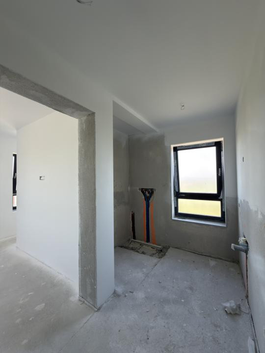 Duplex, 5 camere, 125mp utili, 277mp teren - Torontalului, Metro 2