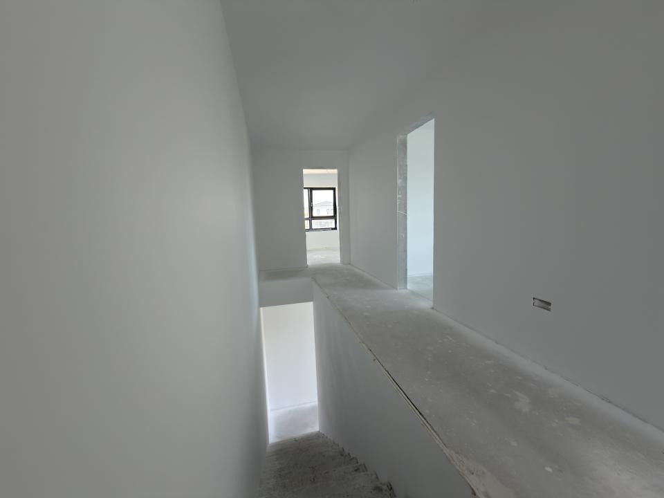 Duplex, 5 camere, 125mp utili, 277mp teren - Torontalului, Metro 2
