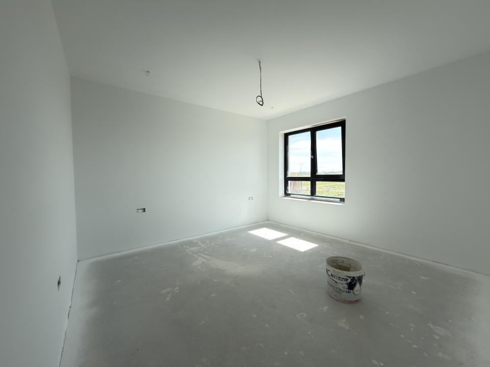 Duplex, 5 camere, 125mp utili, 277mp teren - Torontalului, Metro 2