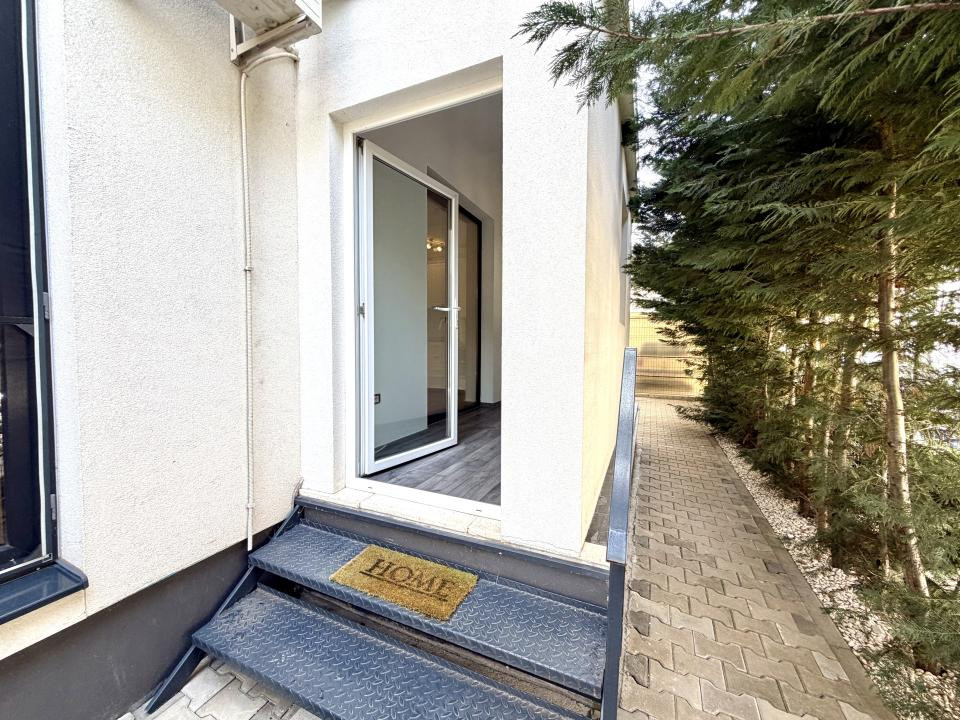 Apartament modern, 3 camere, 62 mp utili, 103 mp curte - Dumbravita
