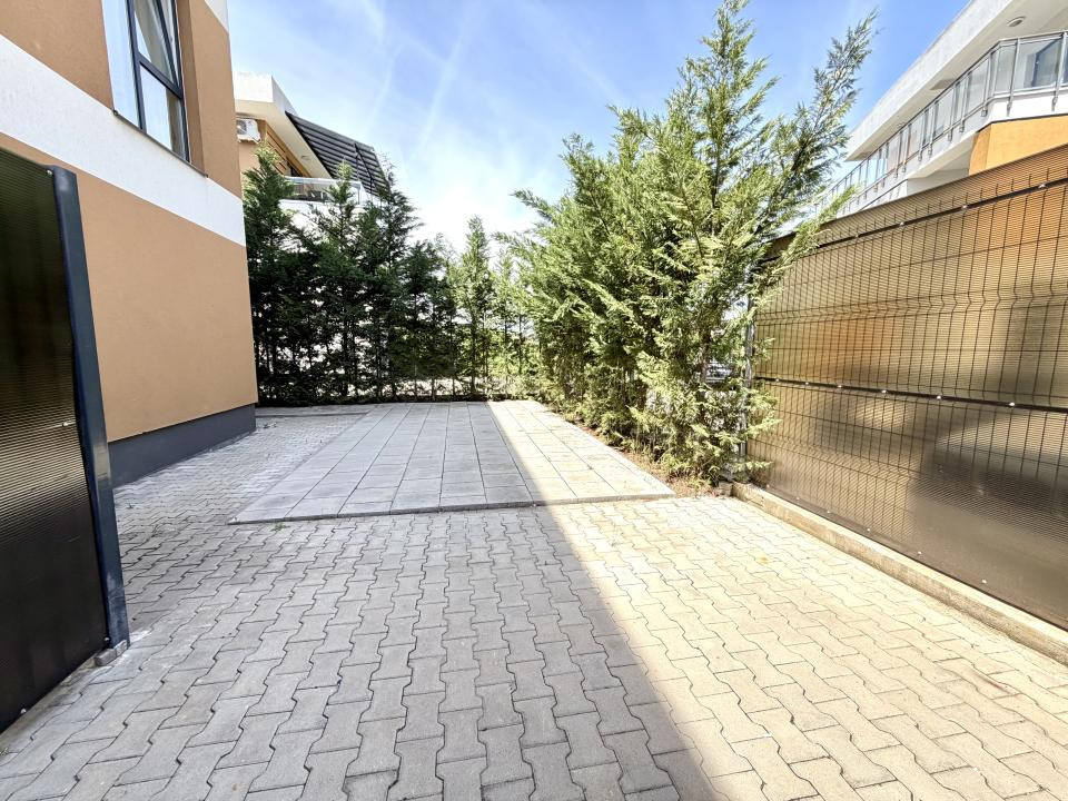 Apartament modern, 3 camere, 62 mp utili, 103 mp curte - Dumbravita