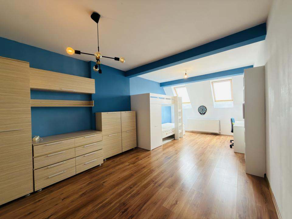 apartament 2 camere, decomandat 67mp utili, zona Lipovei 