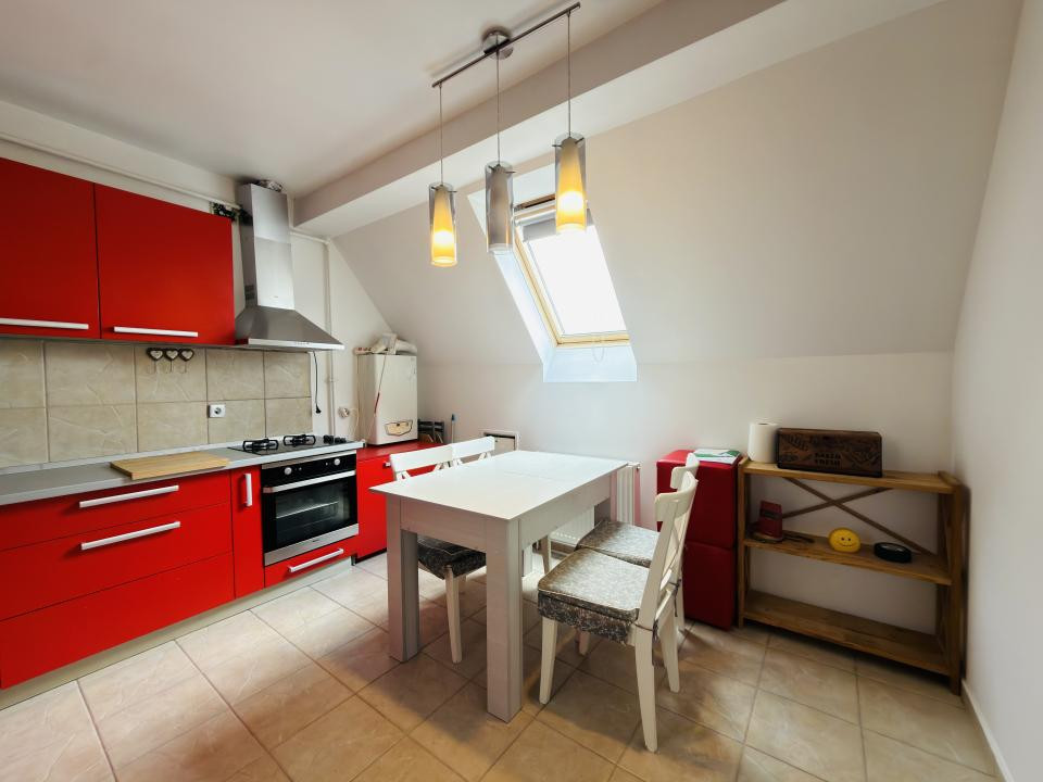 apartament 2 camere, decomandat 67mp utili, zona Lipovei 