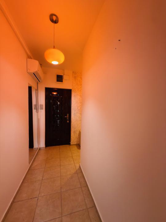 apartament 2 camere, decomandat 67mp utili, zona Lipovei 