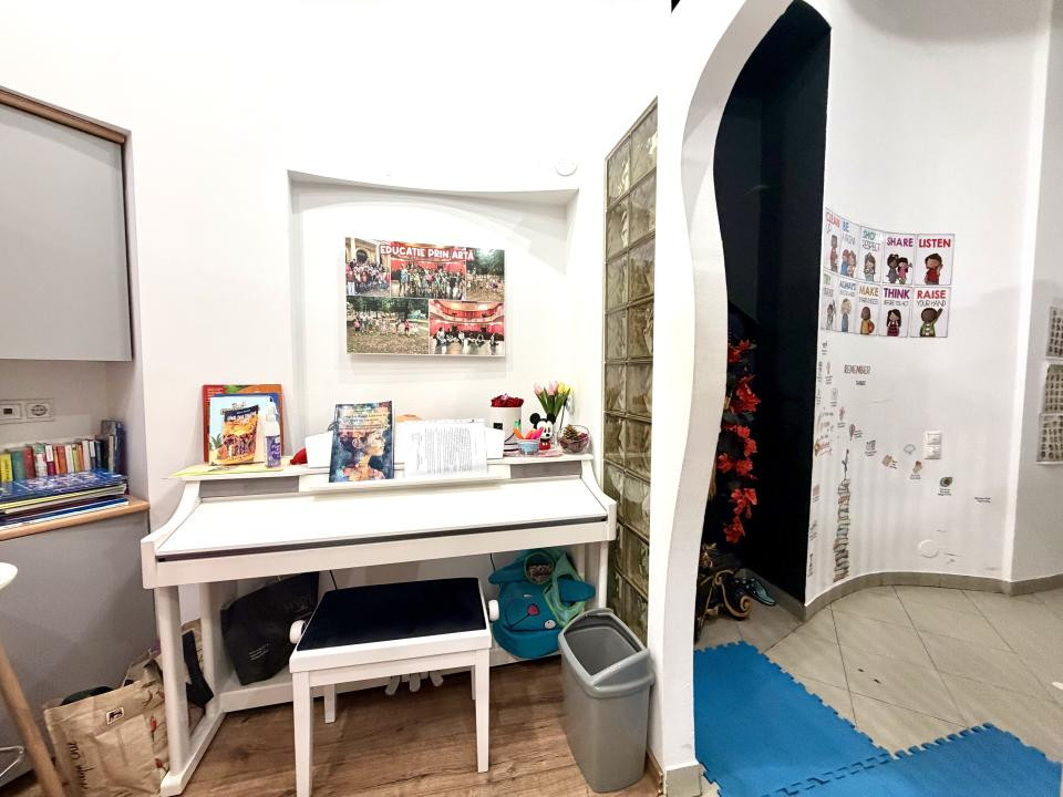 Apartament in Piata Unirii, 1 camera, 38 mp utili, cladire istorica