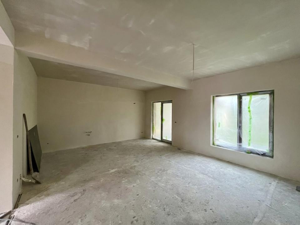  Duplex, 5 camere, 120mp utili, 265mp teren - Giroc