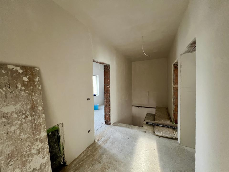  Duplex, 5 camere, 120mp utili, 265mp teren - Giroc