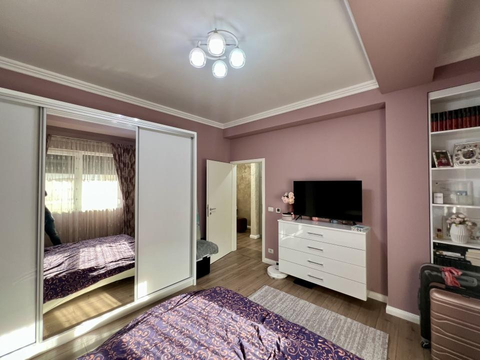  Apartament cu 3 camere, etaj 1/3, 68 mp utili + balcon - Giroc