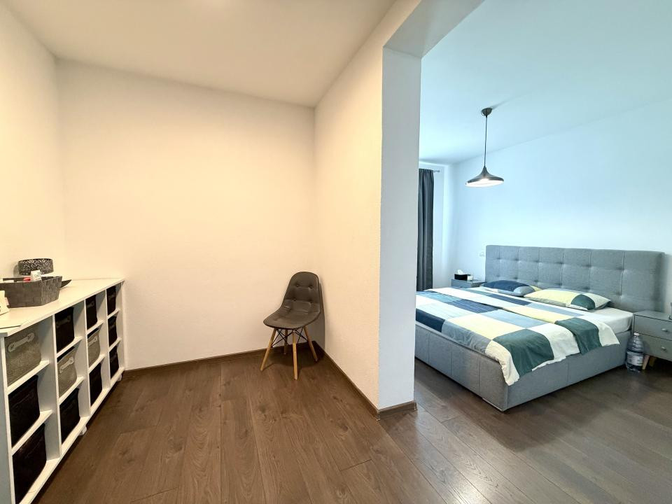 Duplex despartit prin garaj, 5 camere, 137 mp utili - Dumbravita