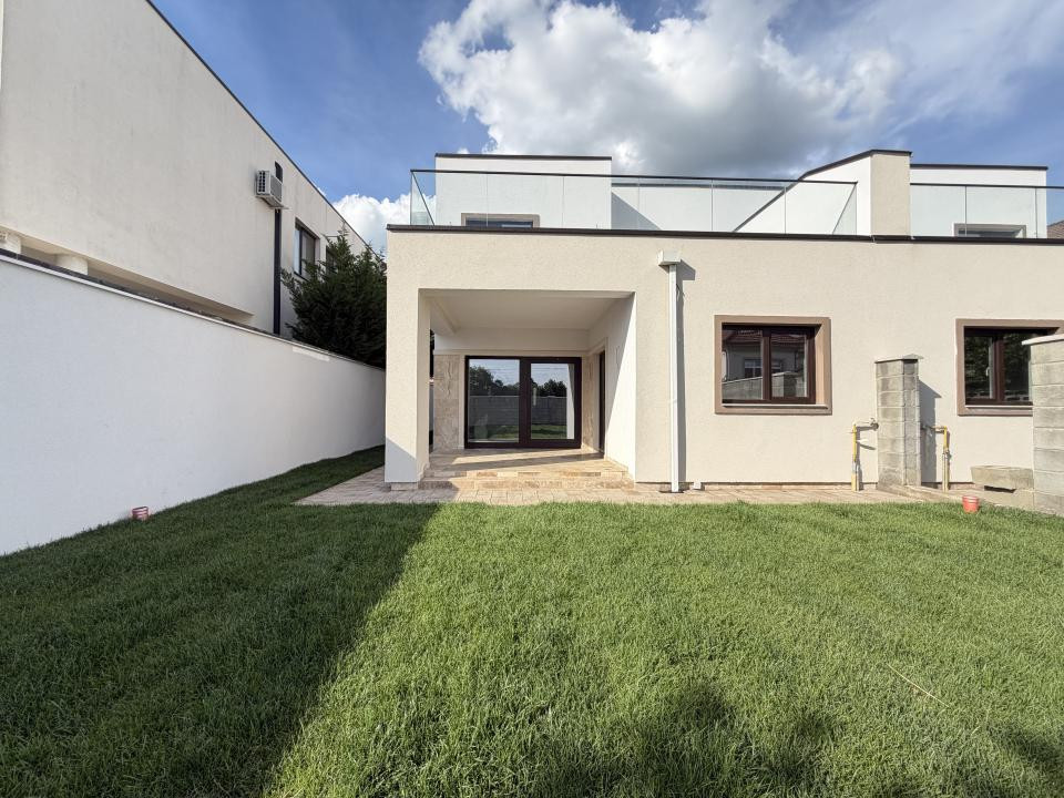 Duplex elegant, 5 camere, 140 mp utili, 345 mp teren - Dumbravita