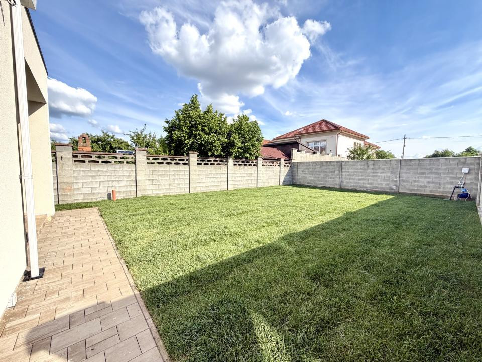 Duplex elegant, 5 camere, 140 mp utili, 345 mp teren - Dumbravita