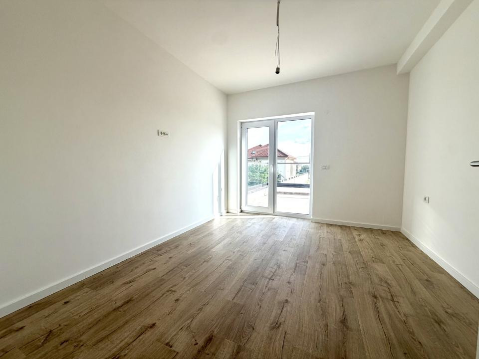 Duplex elegant, 5 camere, 140 mp utili, 345 mp teren - Dumbravita