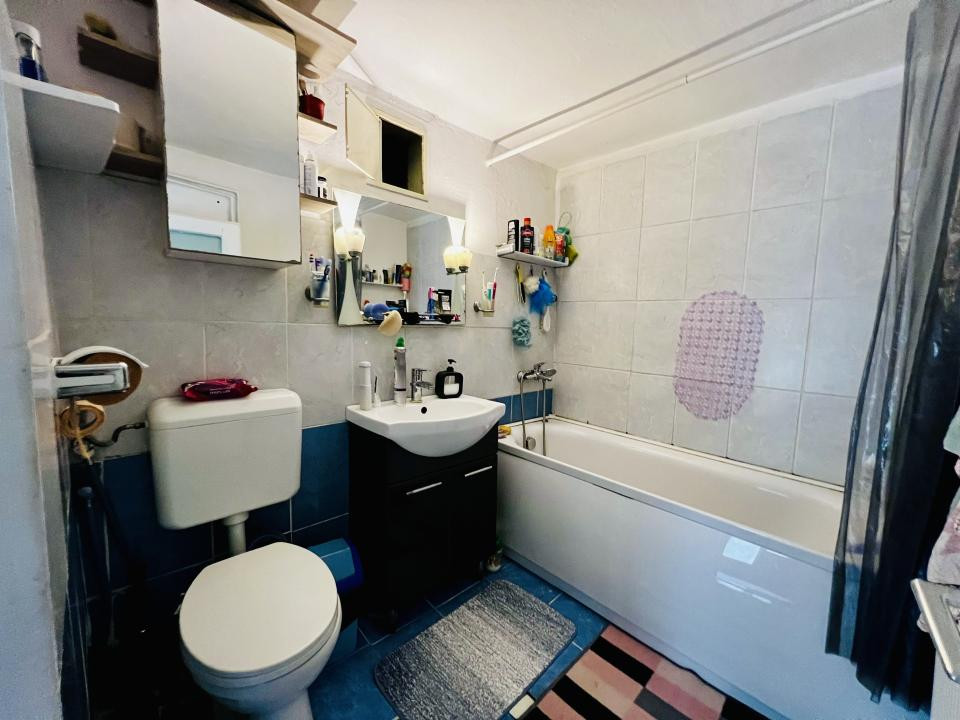 Casa individuala 5 camere si teren 1187 mp - Zona Mehala Timisoara