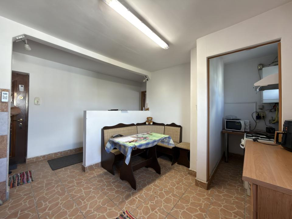 Apartament 2 camere, 60mp, zona Dambovita