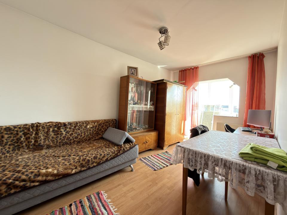 Apartament 2 camere, 60mp, zona Dambovita