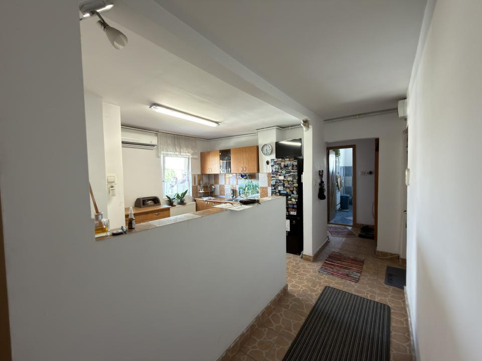 Apartament 2 camere, 60mp, zona Dambovita
