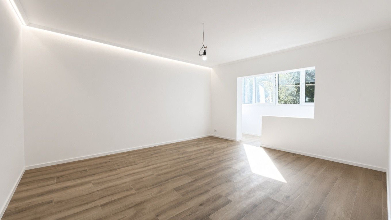 Apartament cu 3 camere, decomandat, 65mp, etaj 1 - zona Dambovita 