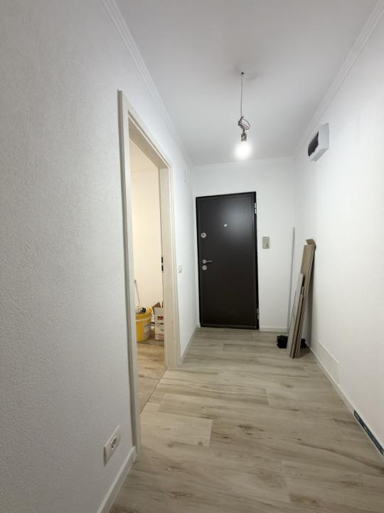 Apartament 4 camere, decomandat, 71 mp, etaj 1 - zona Dambovita 